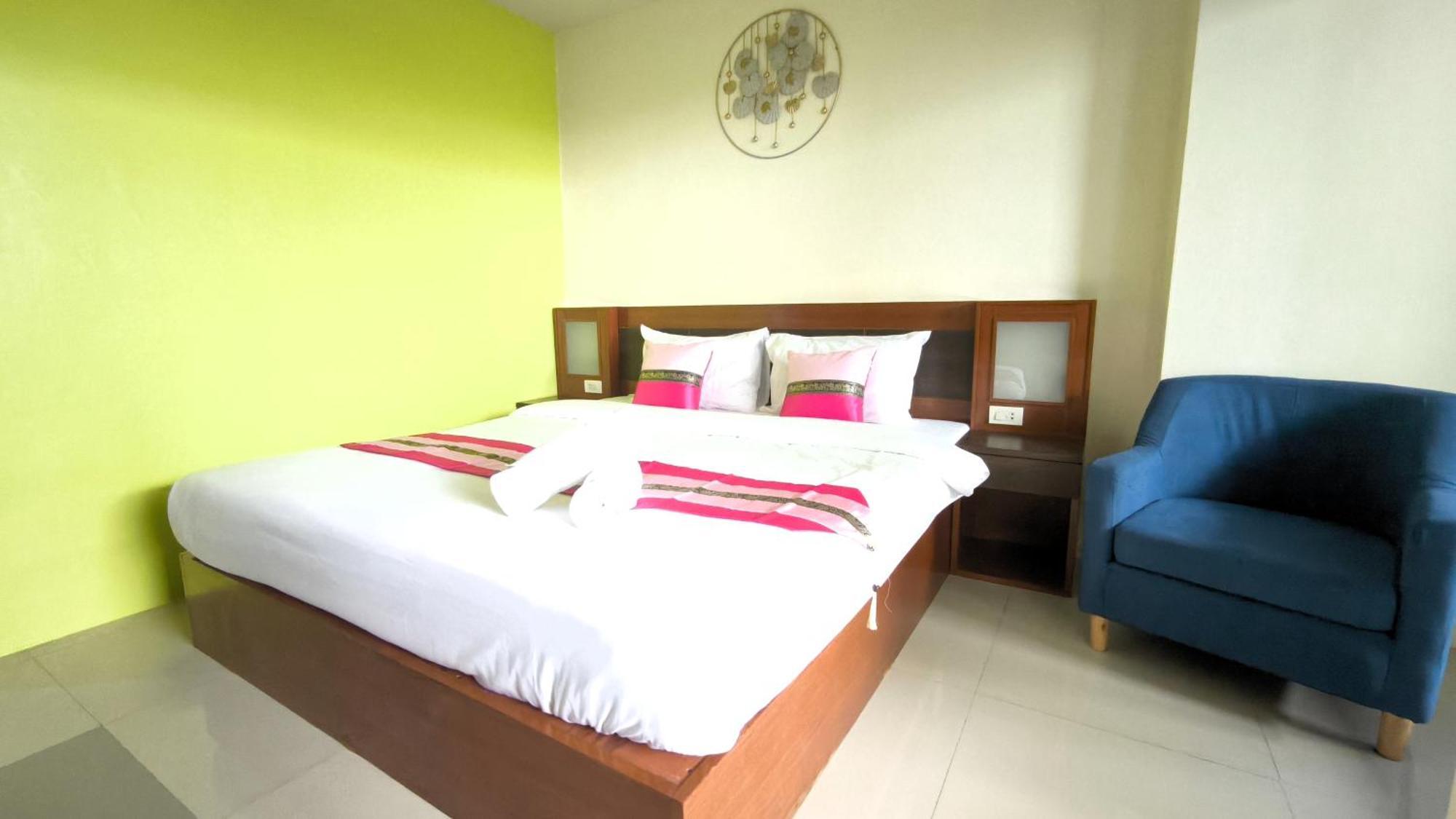 Lucky Buako Hotel Patong Dış mekan fotoğraf