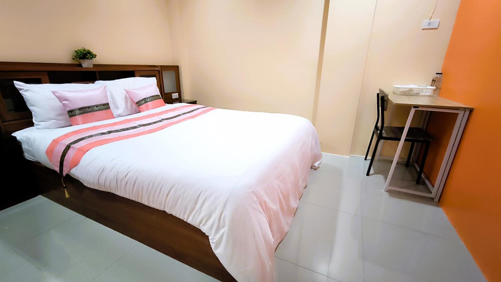 Lucky Buako Hotel Patong Dış mekan fotoğraf